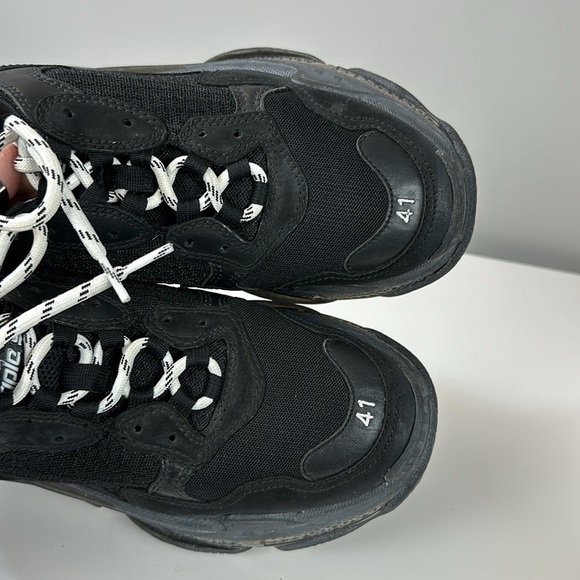 Balenciaga Triple S Sneakers Size 41/8 Authenticated - Picture 13 of 16
